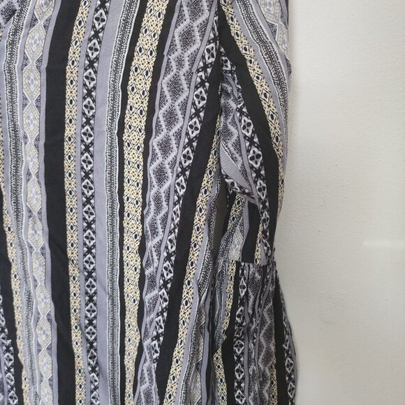 Umgee Striped Black Tunic Blouse Large Geometric - Picture 5 of 7